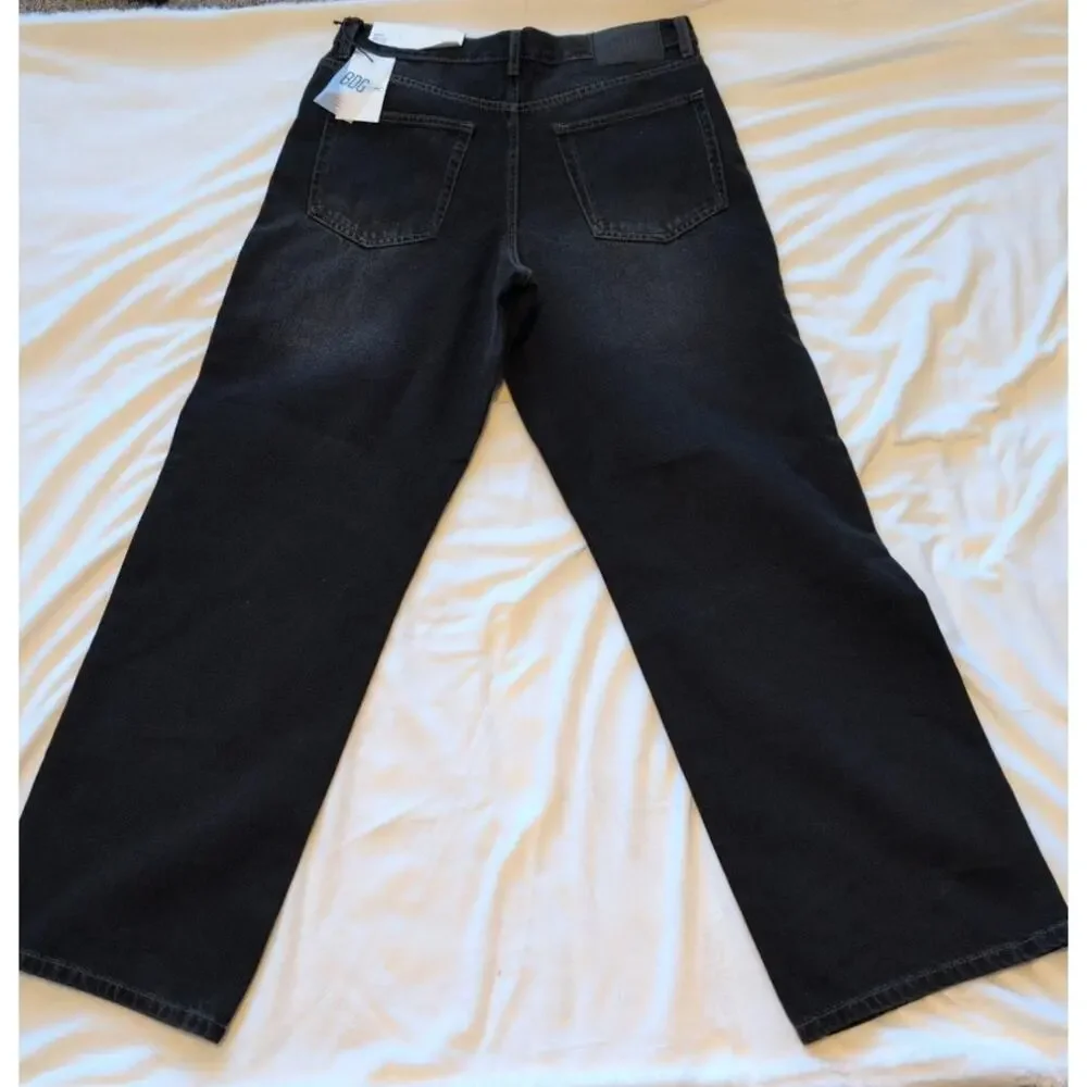 BDG Nitro Fit Baggy Jeans – Washed Black / Faded Charcoal